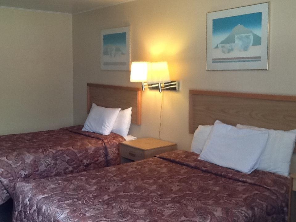 Silver Spur Motel Lander Extérieur photo